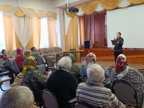 «А ну-ка, мальчики!»: праздник радости и воспоминаний для жителей Нурлатского дома-интерната