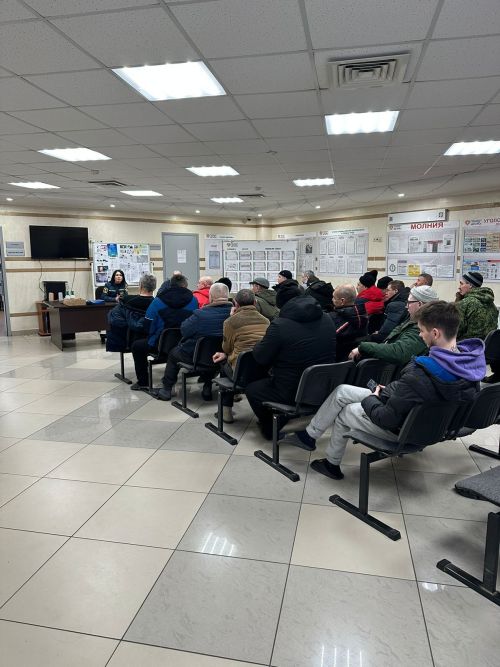 Сотрудники 73 пожарной части провели внеплановый инструктаж для водителей
