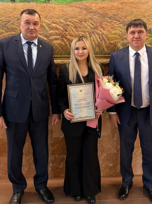 Руководство кооператива «Восток» Нурлатского района отметили на съезде Благодарностью минсельхоза РФ
