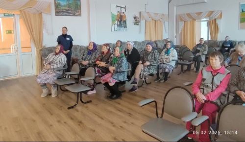 Вечер памяти Александра Матросова прошел в Нурлатском доме для престарелых