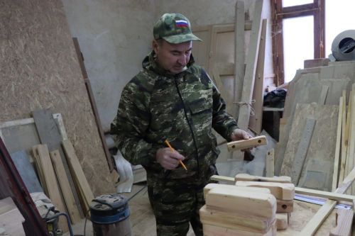 В Нурлате для бойцов теперь делают и костыли