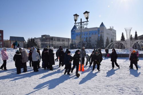 Жители Нурлата ярко и масштабно отпраздновали Масленицу (+ фоторепортаж)