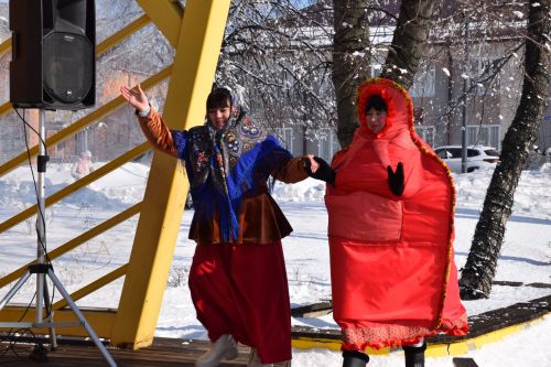 Жители Нурлата ярко и масштабно отпраздновали Масленицу (+ фоторепортаж)