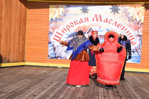 Жители Нурлата ярко и масштабно отпраздновали Масленицу (+ фоторепортаж)
