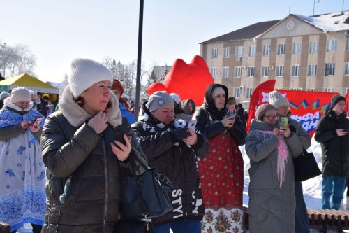 Жители Нурлата ярко и масштабно отпраздновали Масленицу (+ фоторепортаж)