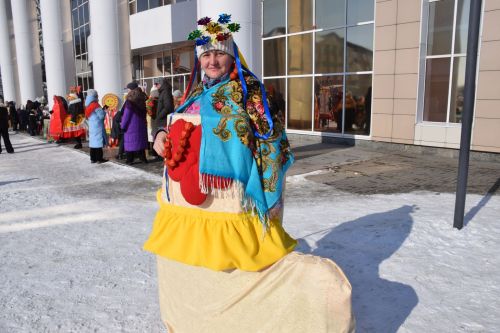 Жители Нурлата ярко и масштабно отпраздновали Масленицу (+ фоторепортаж)