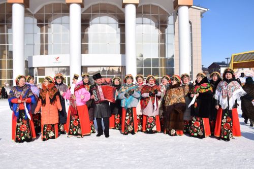Жители Нурлата ярко и масштабно отпраздновали Масленицу (+ фоторепортаж)