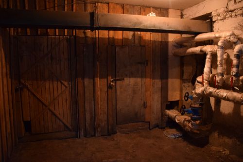 В Нурлате комиссия обследовала подвальные помещения