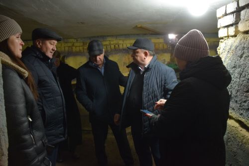 В Нурлате комиссия обследовала подвальные помещения