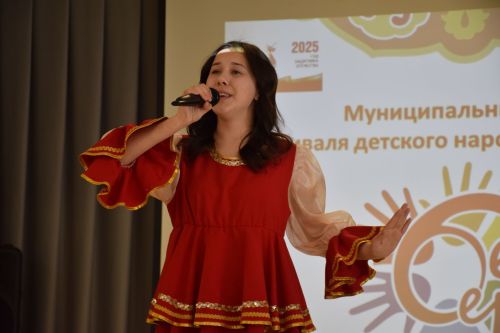 В Нурлате состоялся муниципальный этап республиканского фестиваля «Без бергэ» (+ фоторепортаж)