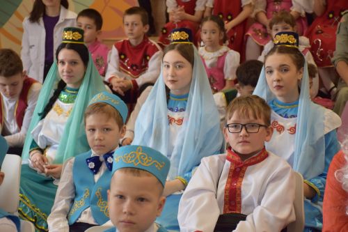 В Нурлате состоялся муниципальный этап республиканского фестиваля «Без бергэ» (+ фоторепортаж)