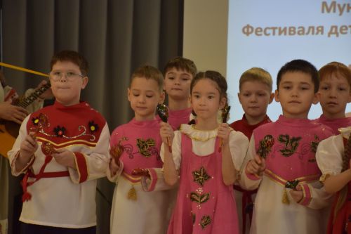 В Нурлате состоялся муниципальный этап республиканского фестиваля «Без бергэ» (+ фоторепортаж)