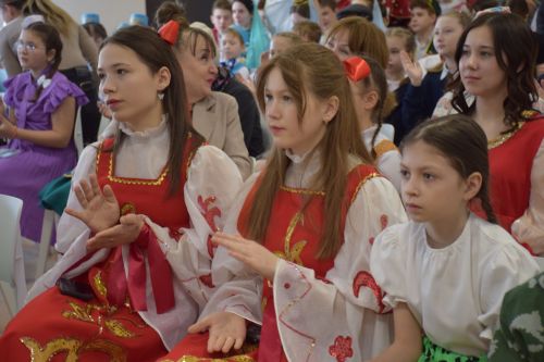В Нурлате состоялся муниципальный этап республиканского фестиваля «Без бергэ» (+ фоторепортаж)