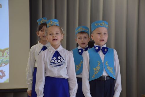 В Нурлате состоялся муниципальный этап республиканского фестиваля «Без бергэ» (+ фоторепортаж)