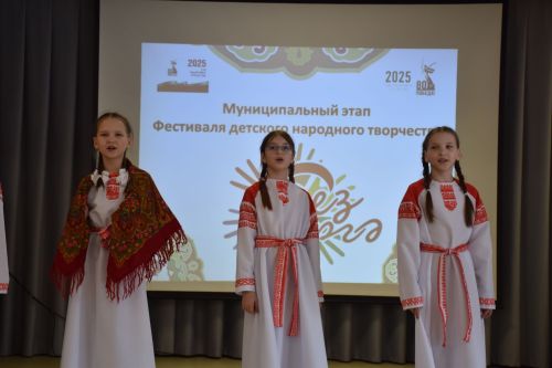 В Нурлате состоялся муниципальный этап республиканского фестиваля «Без бергэ» (+ фоторепортаж)