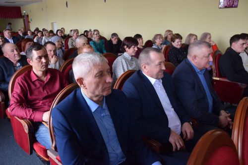 В Нурлате чествовали работников бытового обслуживания населения и жилищно-коммунального хозяйства