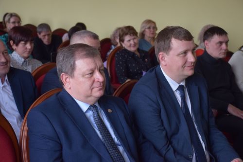 В Нурлате чествовали работников бытового обслуживания населения и жилищно-коммунального хозяйства