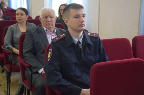 Дамир Ишкинеев подчеркнул значимость патриотического воспитания в профилактике правонарушений