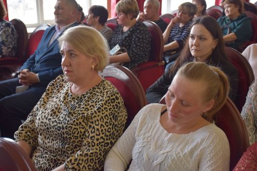 В Нурлате чествовали работников бытового обслуживания населения и жилищно-коммунального хозяйства