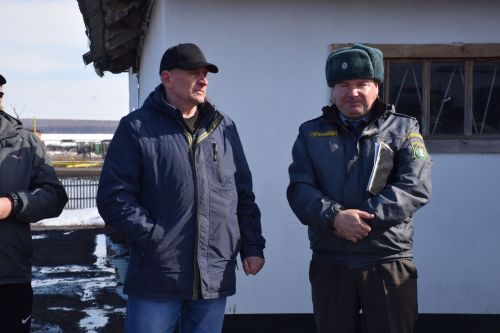В Нурлатском районе проверили готовность техники к весенне-полевым работам