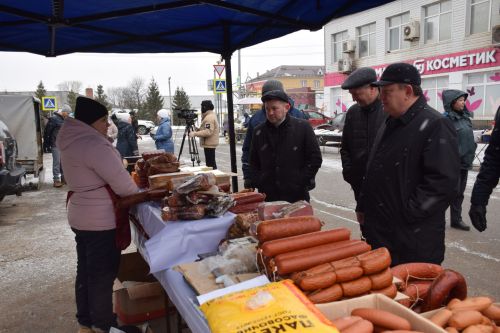 В Нурлате проходит первая весенняя сельскохозяйственная ярмарка