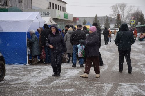 В Нурлате проходит первая весенняя сельскохозяйственная ярмарка