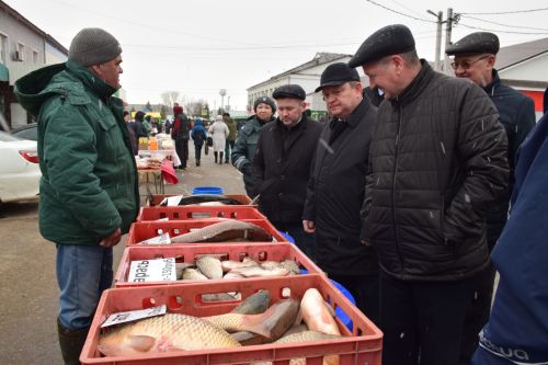 В Нурлате проходит первая весенняя сельскохозяйственная ярмарка