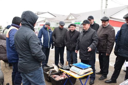 В Нурлате проходит первая весенняя сельскохозяйственная ярмарка