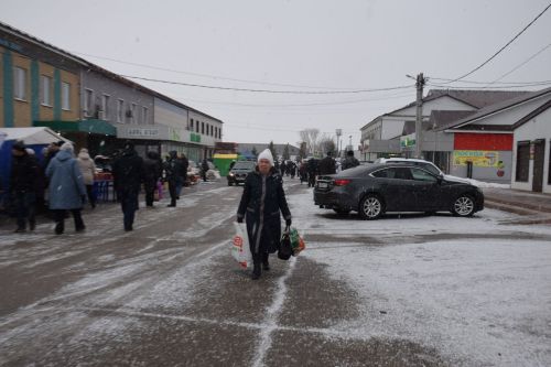 В Нурлате проходит первая весенняя сельскохозяйственная ярмарка