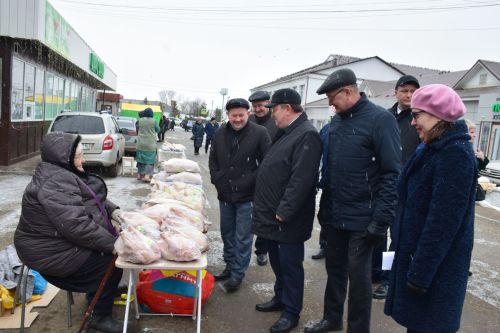 В Нурлате проходит первая весенняя сельскохозяйственная ярмарка