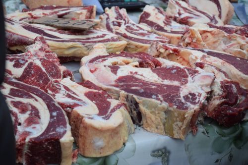 В Нурлате проходит первая весенняя сельскохозяйственная ярмарка