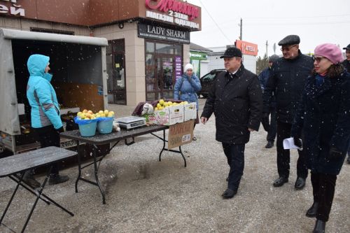 В Нурлате проходит первая весенняя сельскохозяйственная ярмарка