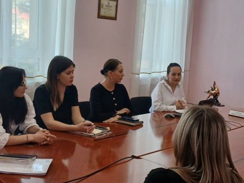Эксперт Госинспекции труда РТ ответила на вопросы жителей района
