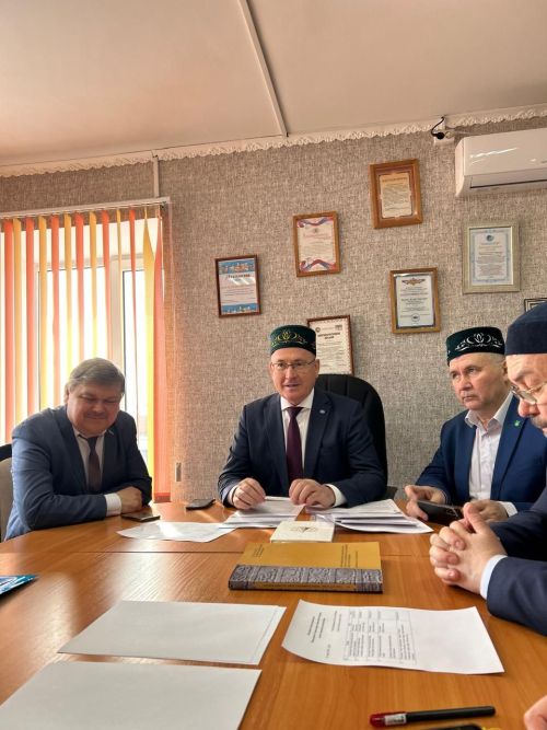Альфия Галаутдинова из Нурлата приняла участие в выездном заседании Всемирного конгресса татар