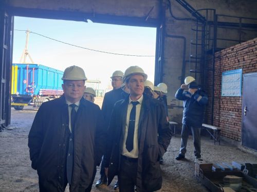 Рабочий визит представителей министерства экономики РТ в Нурлат: поддержка бизнеса и развитие промышленности