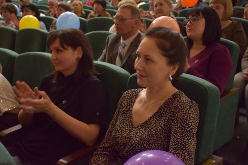 Работники культуры Нурлатского района принимали поздравления