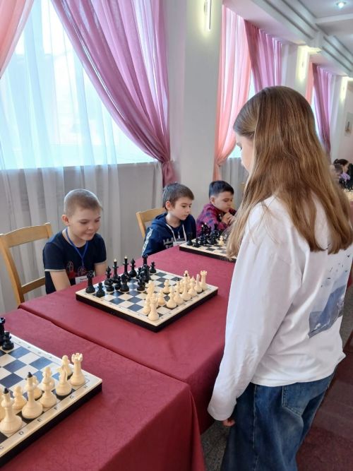 Юные шахматисты Нурлата приняли участие в сеансе одновременной игры
