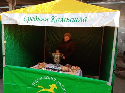 Нурлатские аграрии представили богатый ассортимент продукции на сельхозярмарке в Казани