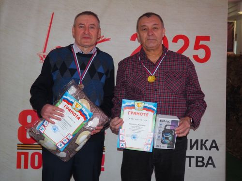 Победителем юбилейного 30-го чемпионата района по шашкам стал Олег Павлов