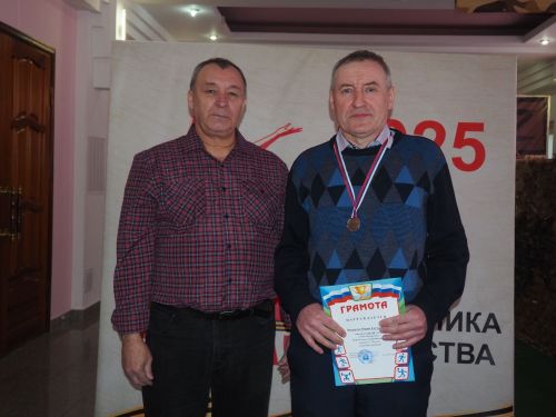 Победителем юбилейного 30-го чемпионата района по шашкам стал Олег Павлов