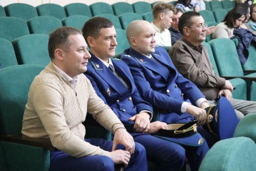 В Нурлате прошел концерт правоохранительных органов (+ фоторепортаж)