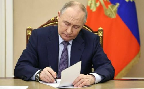Путин подписал закон о новом Дне воинской славы 9 августа