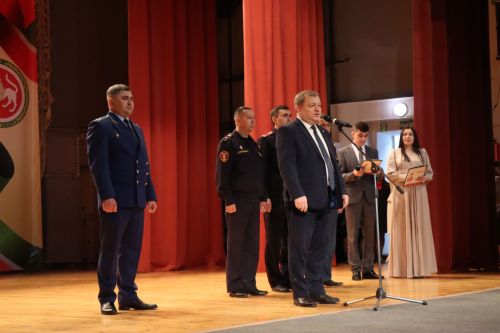 В Нурлате прошел концерт правоохранительных органов (+ фоторепортаж)