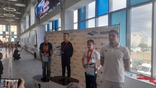 Юные пловцы из Нурлата завоевали три медали на турнире в Альметьевске