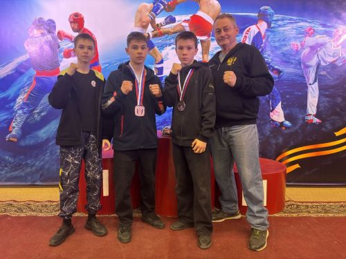 Воспитанники школы им. Г. Хусаинова завоевали медали на Чемпионате ПФО по кикбоксингу в Саратове