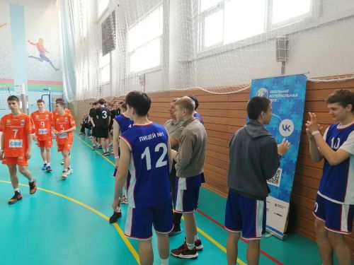 Зональный этап Чемпионата по волейболу в Нурлате завершился яркими играми