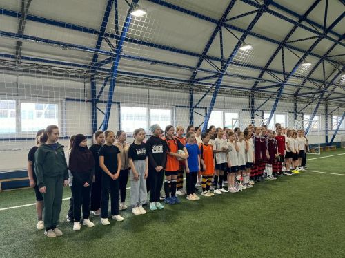 Стартовал районный турнир по футболу среди школьниц