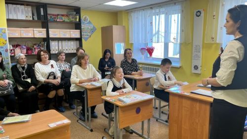 Цифровые инструменты в образовании: районный семинар для учителей начальных классов в Нурлате