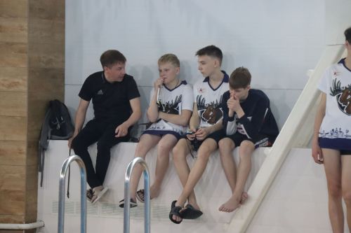 В Нурлате проходят открытые соревнования по плаванию