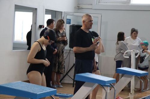 В Нурлате проходят открытые соревнования по плаванию